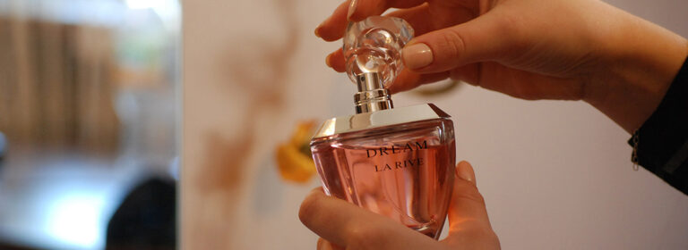 Discover the Scent of Confidence.